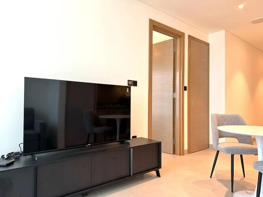Apartment Stylish Brand New 1 Bedroom Dubai
